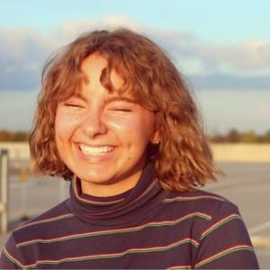 Meet your Posher, Abigail